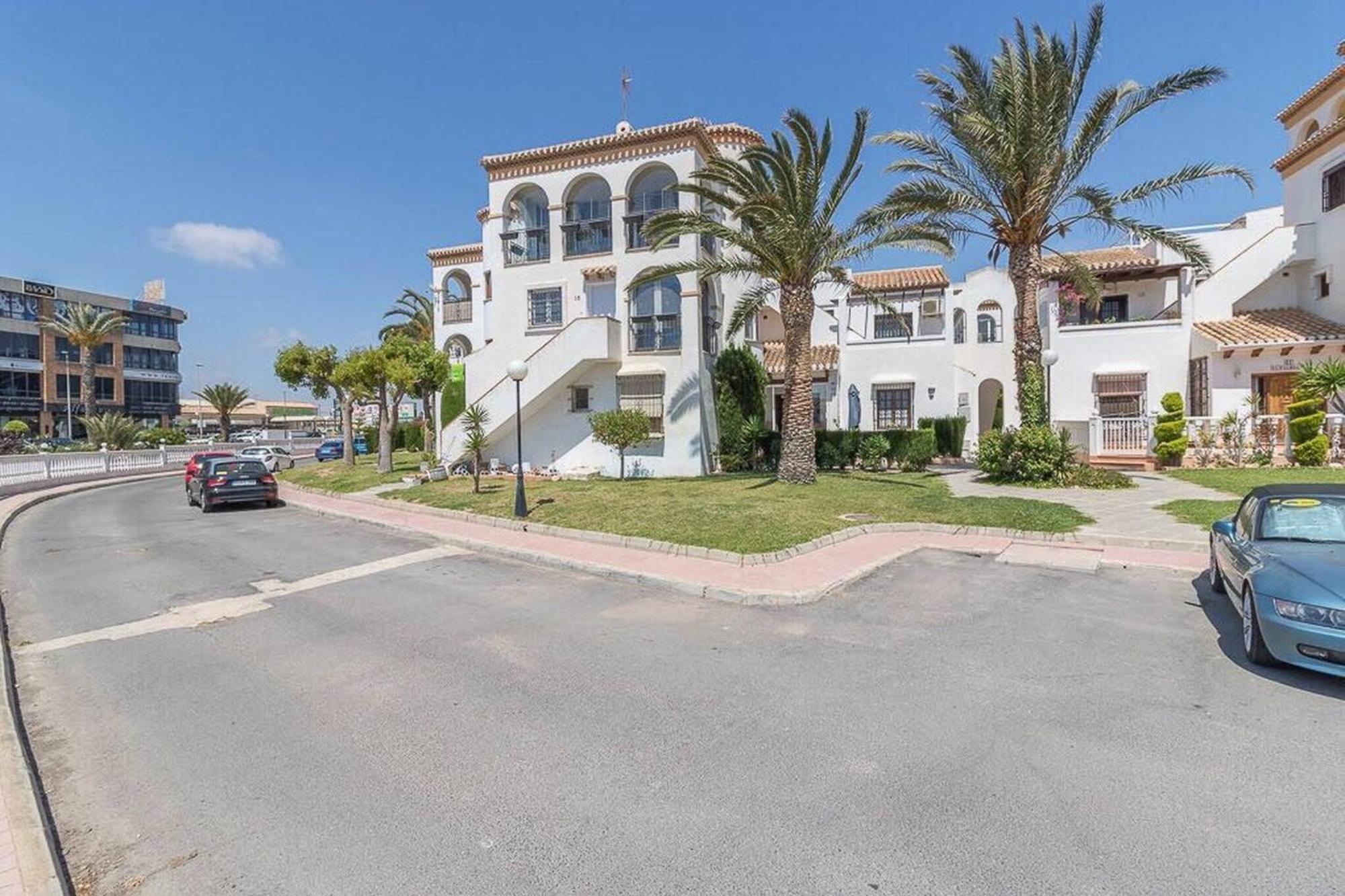Villa Perla By The Sea à Alicante Extérieur photo