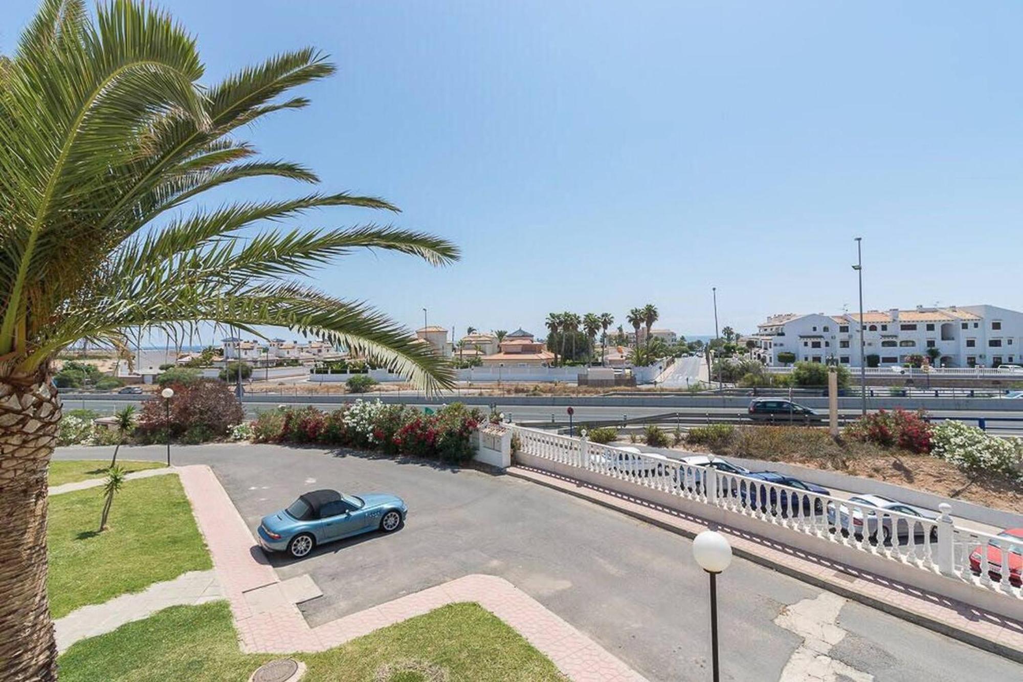 Villa Perla By The Sea à Alicante Extérieur photo